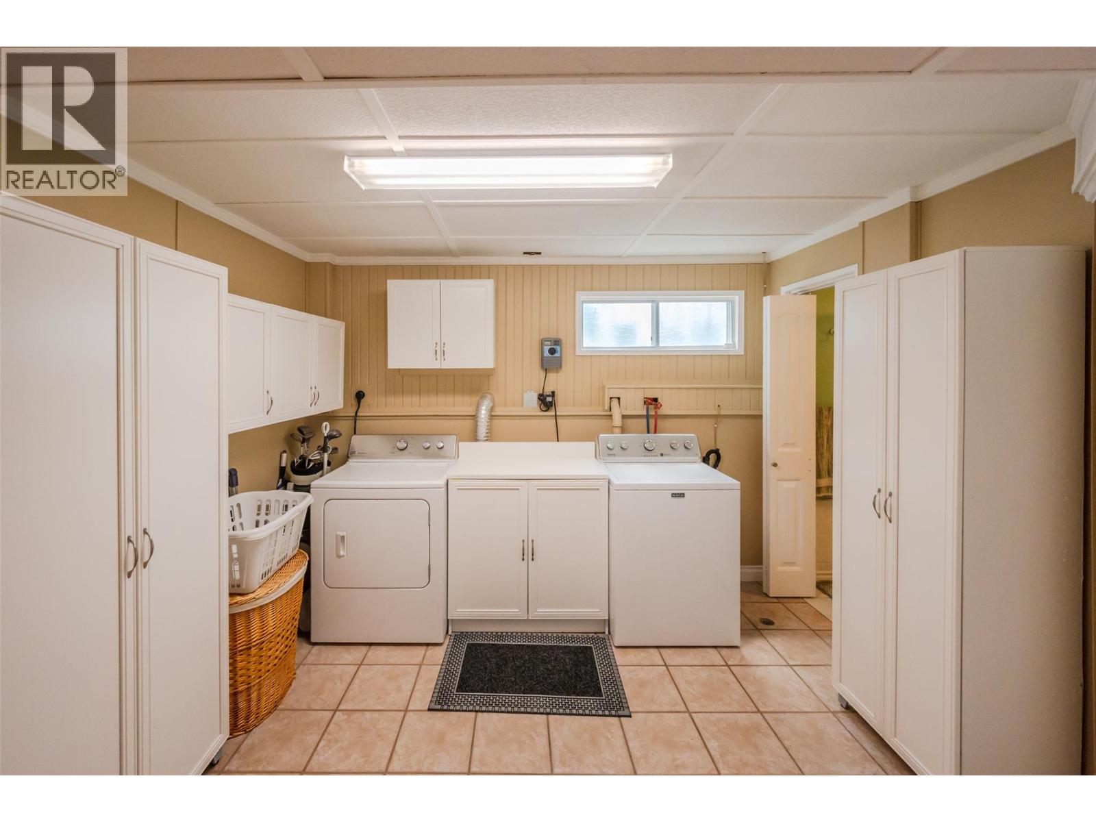 1598 Carmi Avenue, Penticton, British Columbia  V2A 6M8 - Photo 39 - 10355070