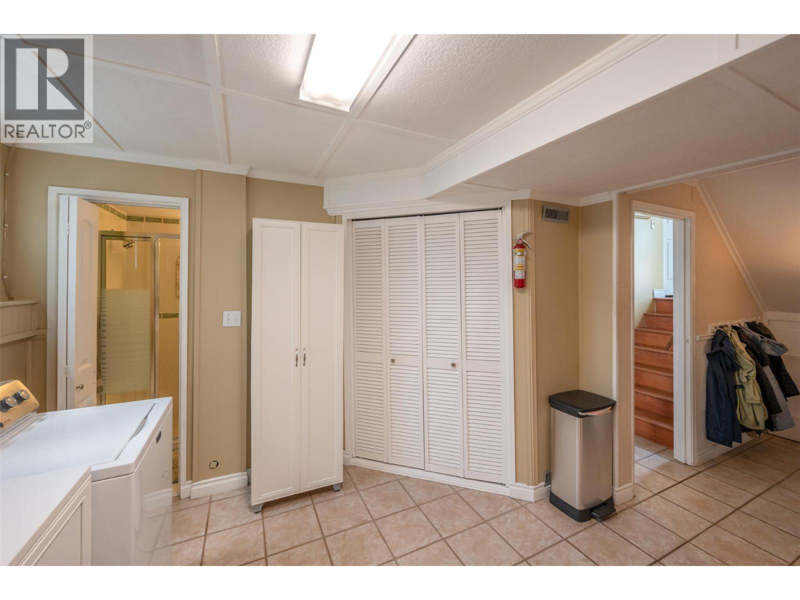 1598 Carmi Avenue, Penticton, British Columbia  V2A 6M8 - Photo 40 - 10355070