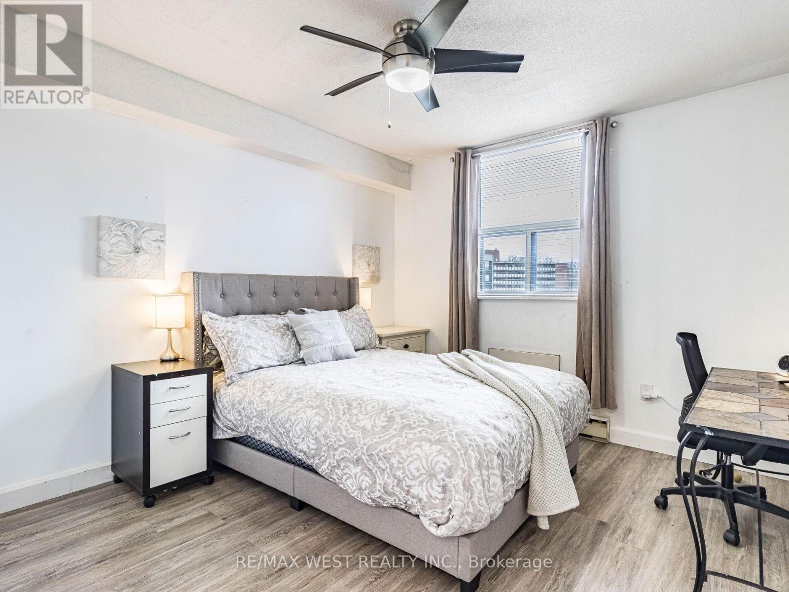 Property at 406 - 23 MAIN STREET image