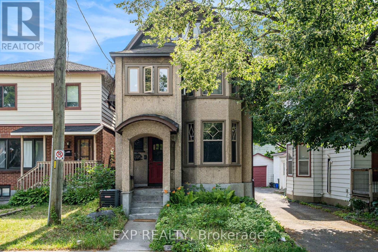 Property at 210 BLACKBURN AVENUE image 2