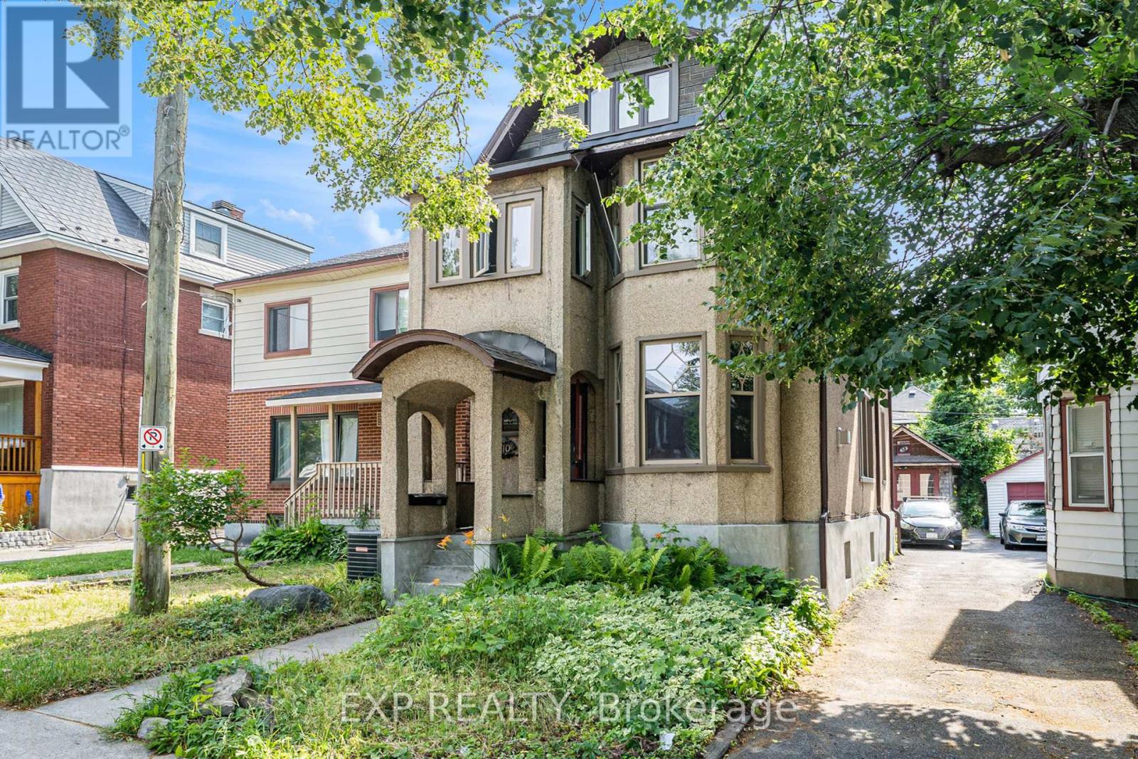 Property at 210 BLACKBURN AVENUE image 3