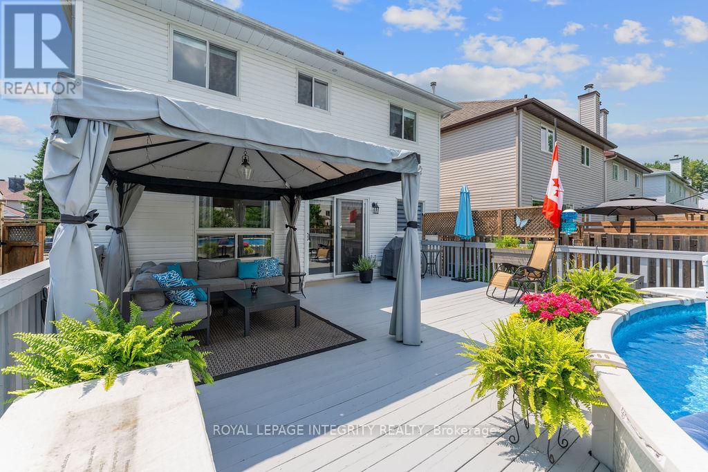 Property at 41 BEACON WAY image 4