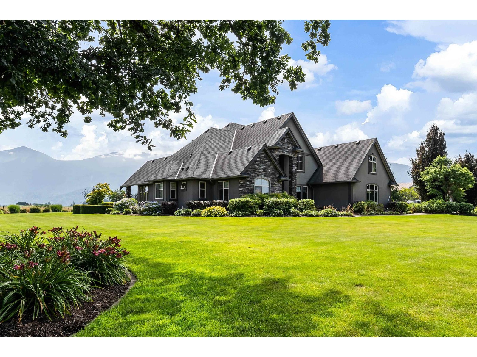 9338 GIBSON ROAD|East Chilliwack, Chilliwack, British Columbia
