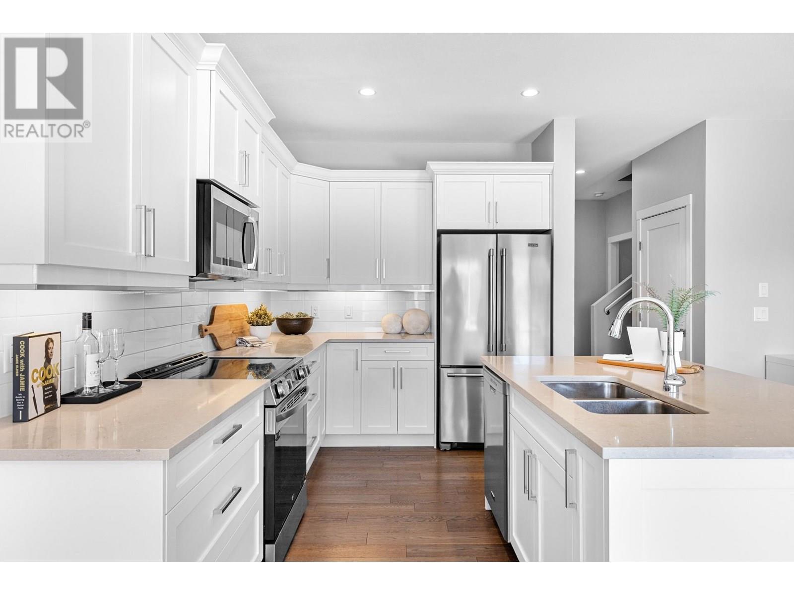 Property at 3075 Vint Road Unit# 109 image 1