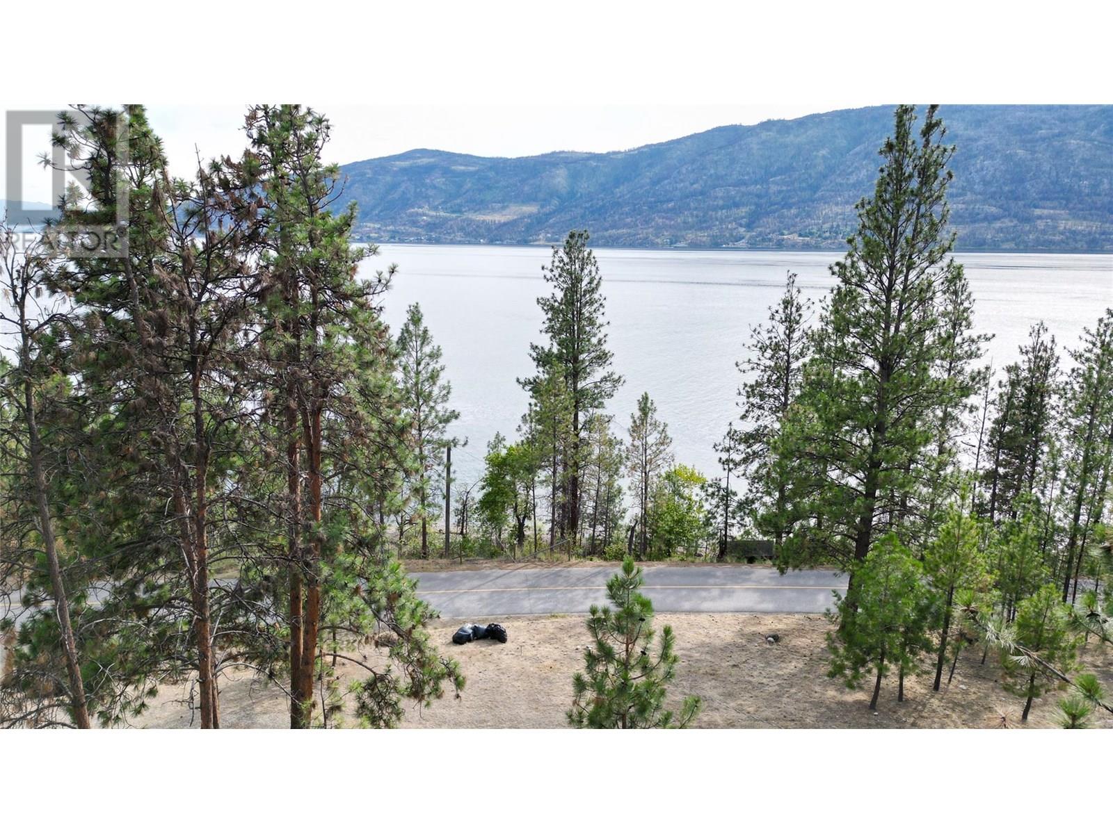 9775/9819 Okanagan Centre Road W, Lake Country, British Columbia  V4V 1T6 - Photo 2 - 10354155