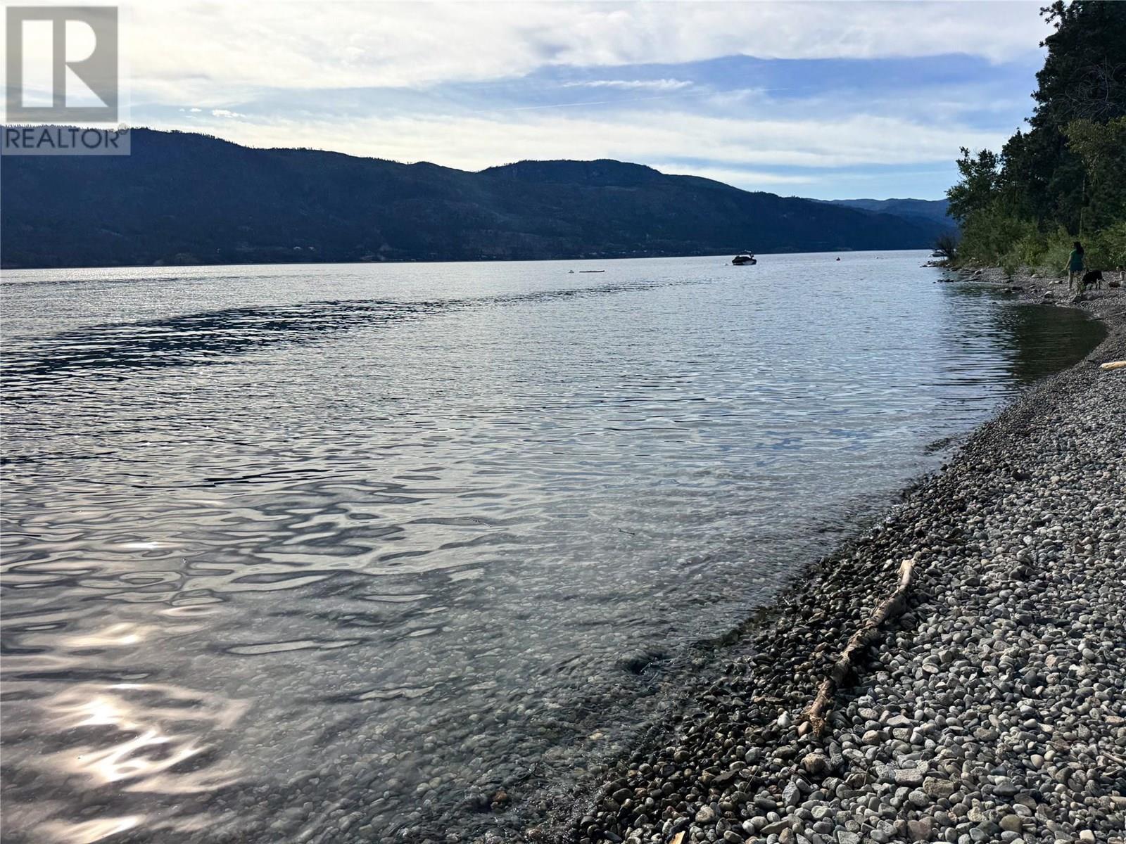 9775/9819 Okanagan Centre Road W, Lake Country, British Columbia  V4V 1T6 - Photo 13 - 10354155