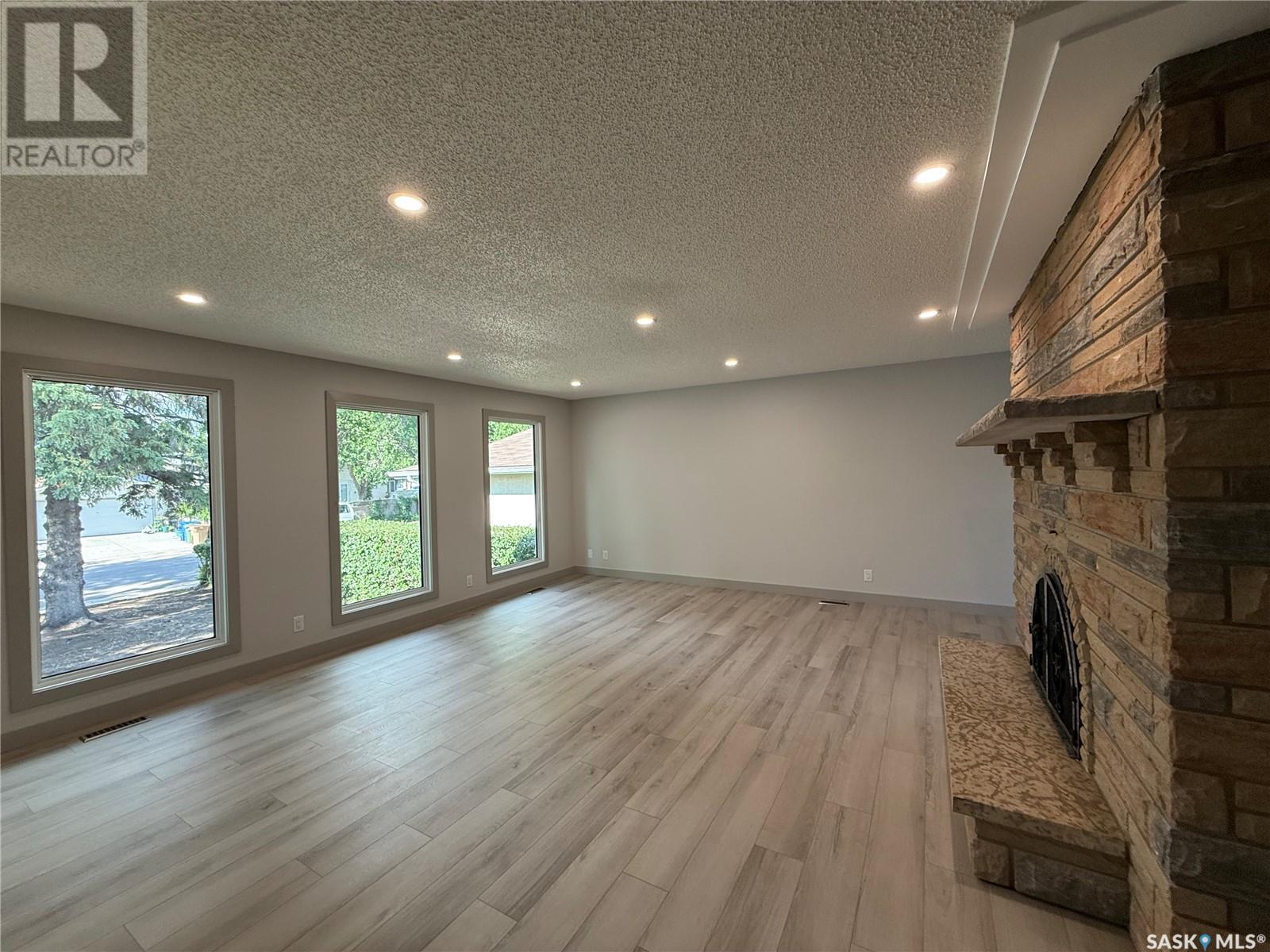Property at 59 ANDRE AVENUE image 4