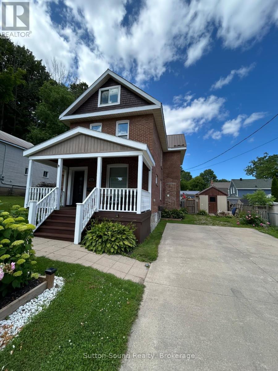 534 17th Street W, Owen Sound, Ontario  N4K 4B7 - Photo 2 - X12240570