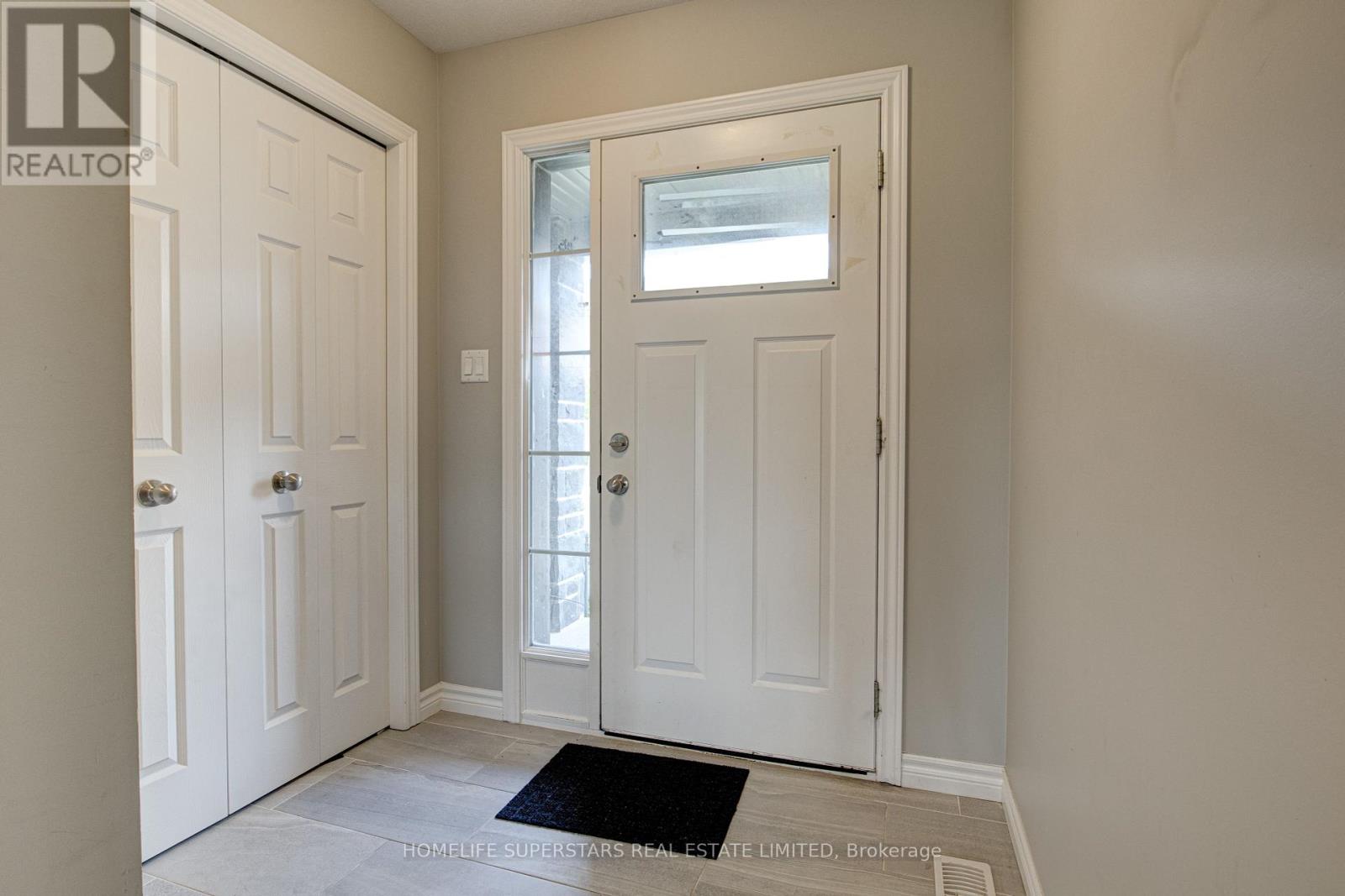 Property at 33 WOODEDGE CIRCLE image 2