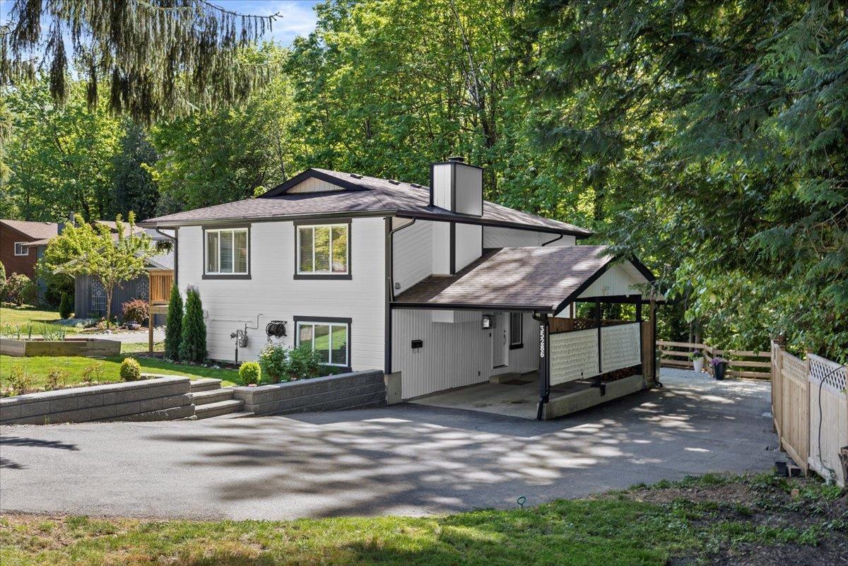 Property at 35286 SELKIRK AVENUE image 1