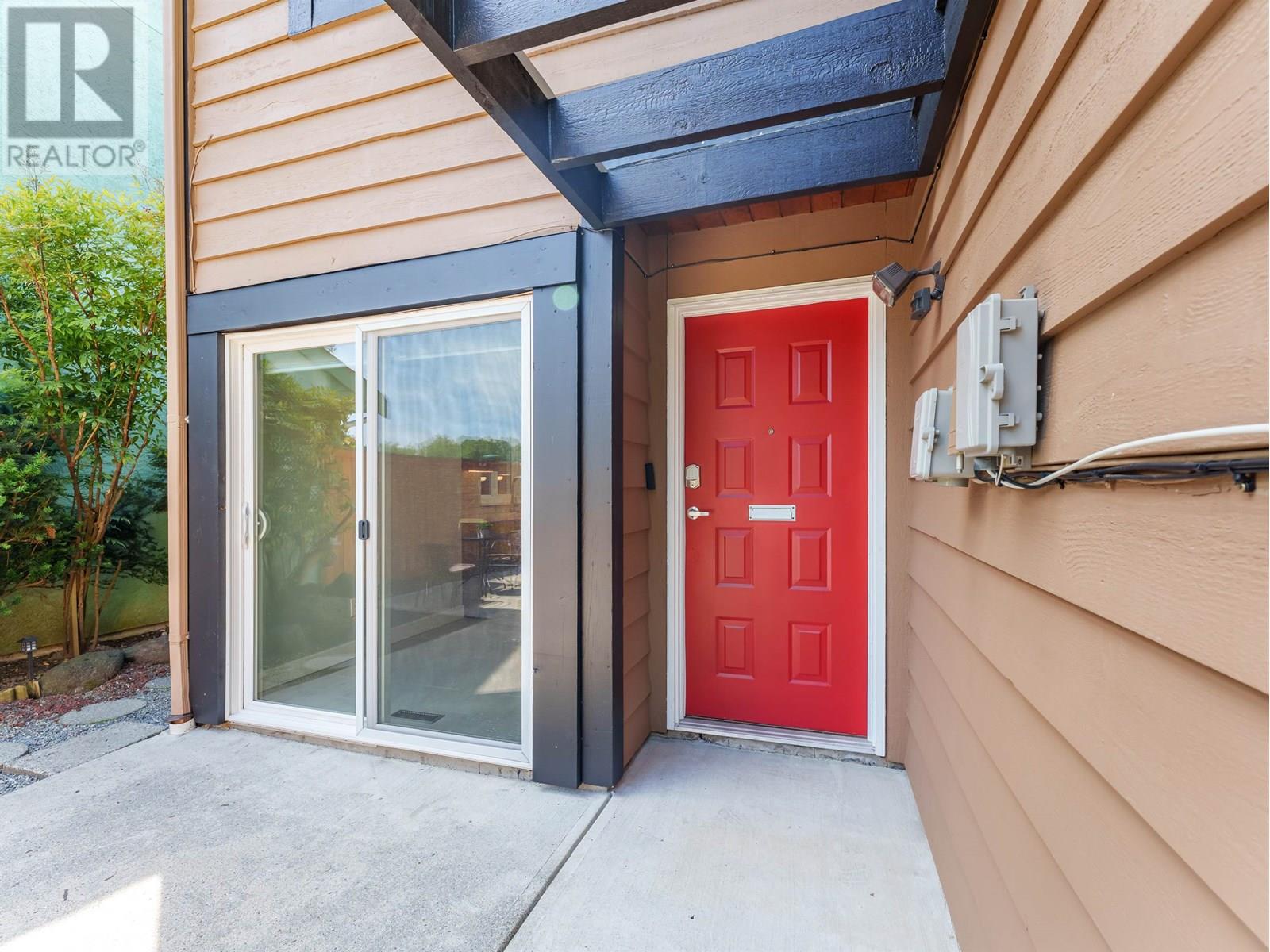 Property at 6953 ARLINGTON STREET image 3