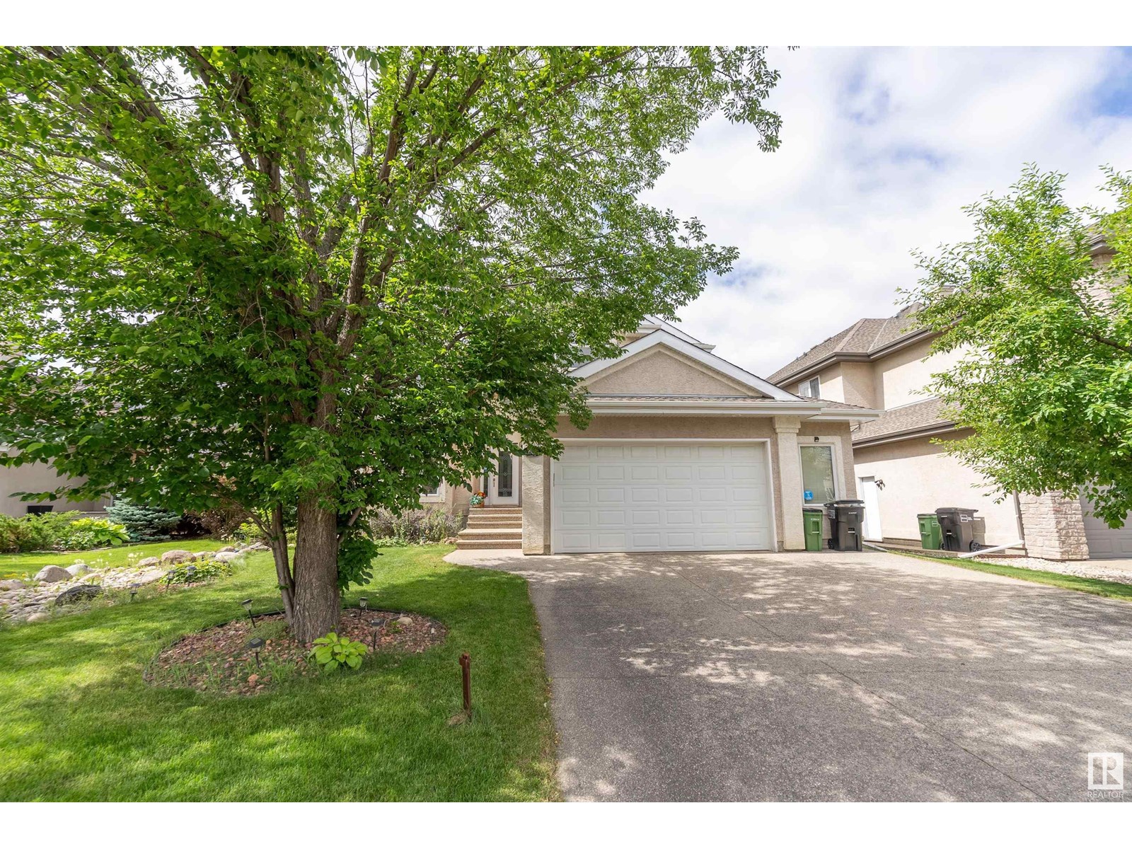 613 TODD LI NW, Edmonton, Alberta