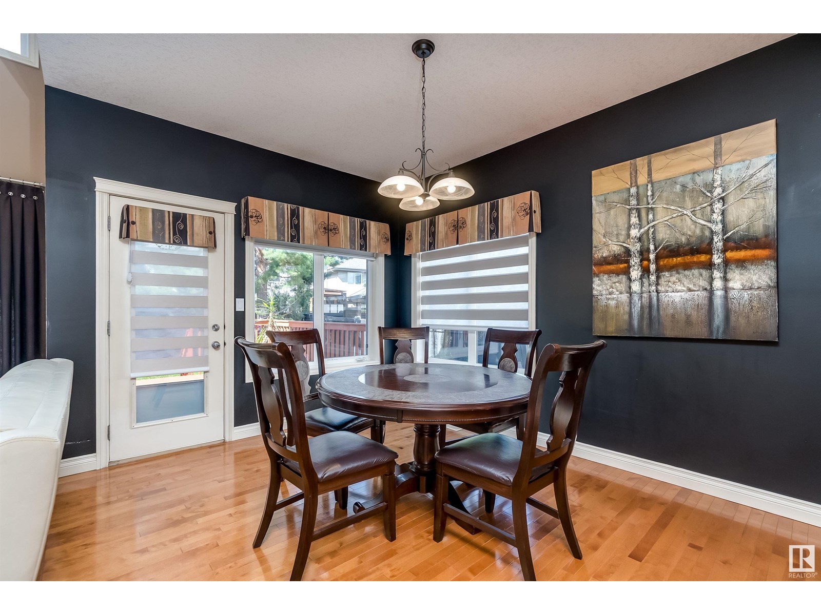 Property at 613 TODD LI NW image 3