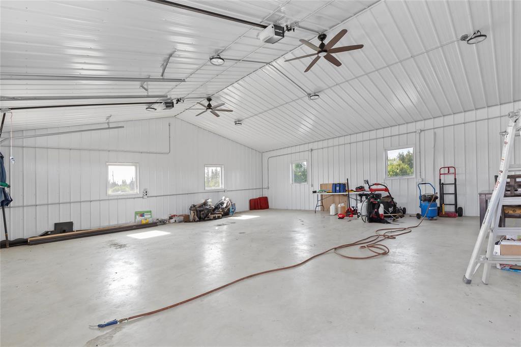 20 Knight Avenue, Rm Of Reynolds, Manitoba  R0E 0N0 - Photo 29 - 202515909