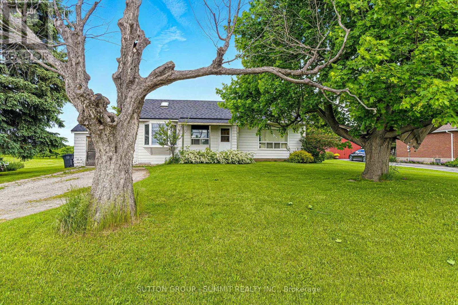 Property at 8555 HERITAGE ROAD image 3