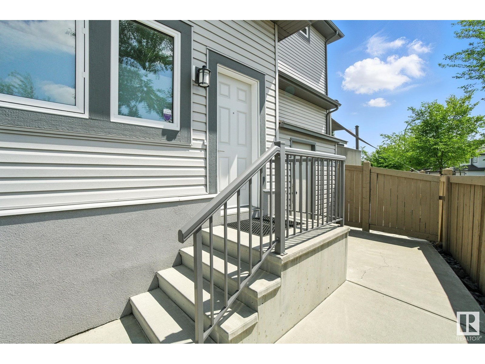 13847 142 Av Nw, Edmonton, Alberta  T6V 0L8 - Photo 4 - E4446287