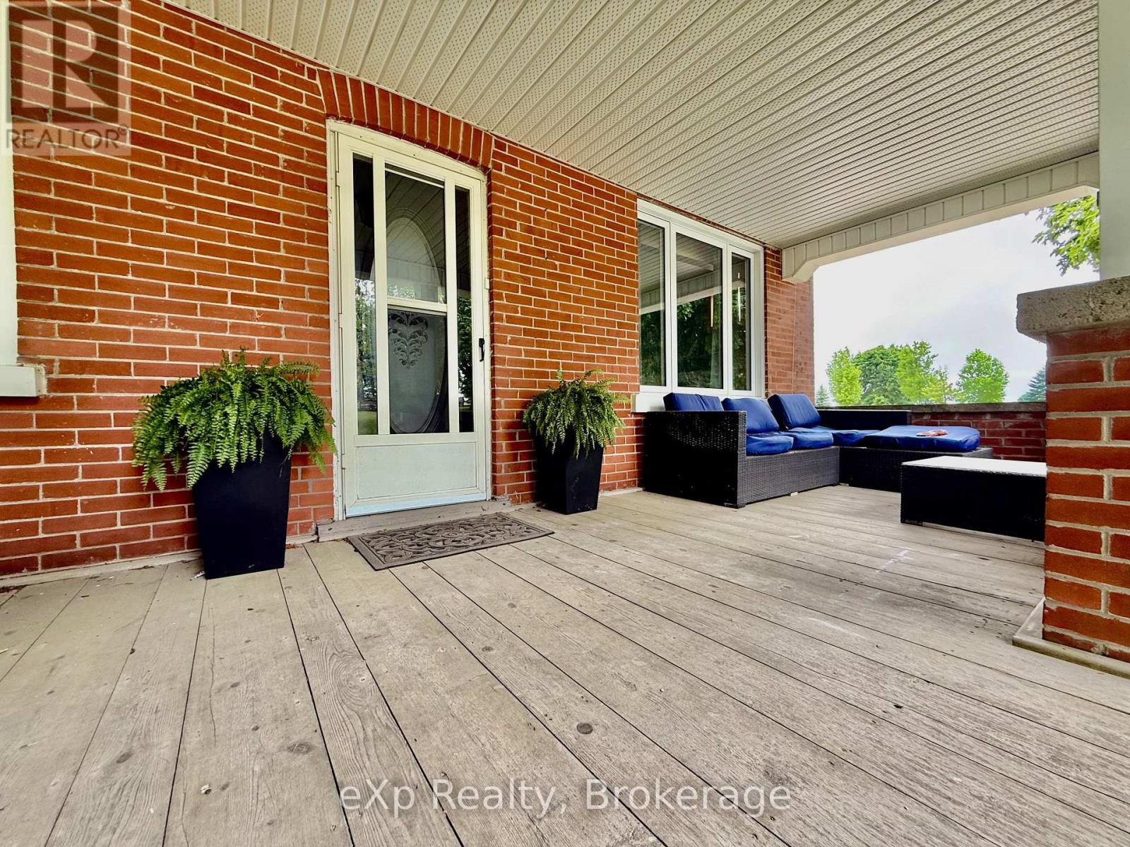 99 6 Concession, Brockton, Ontario  N0G 1K0 - Photo 4 - X12269079
