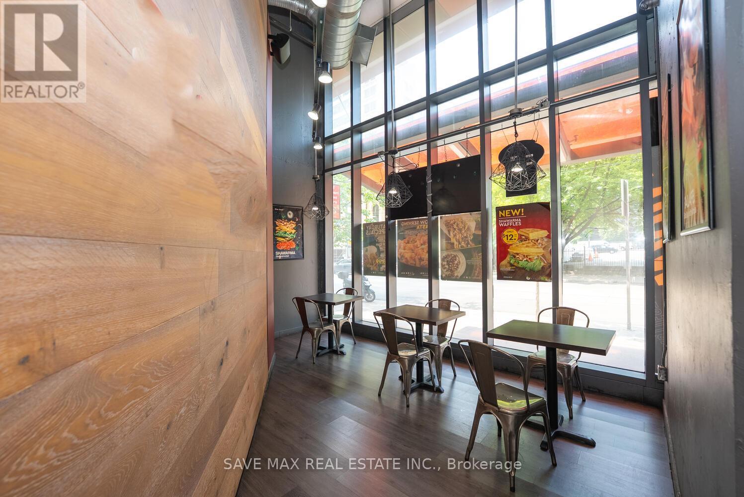 Property at 155 DUNDAS STREET E image 5