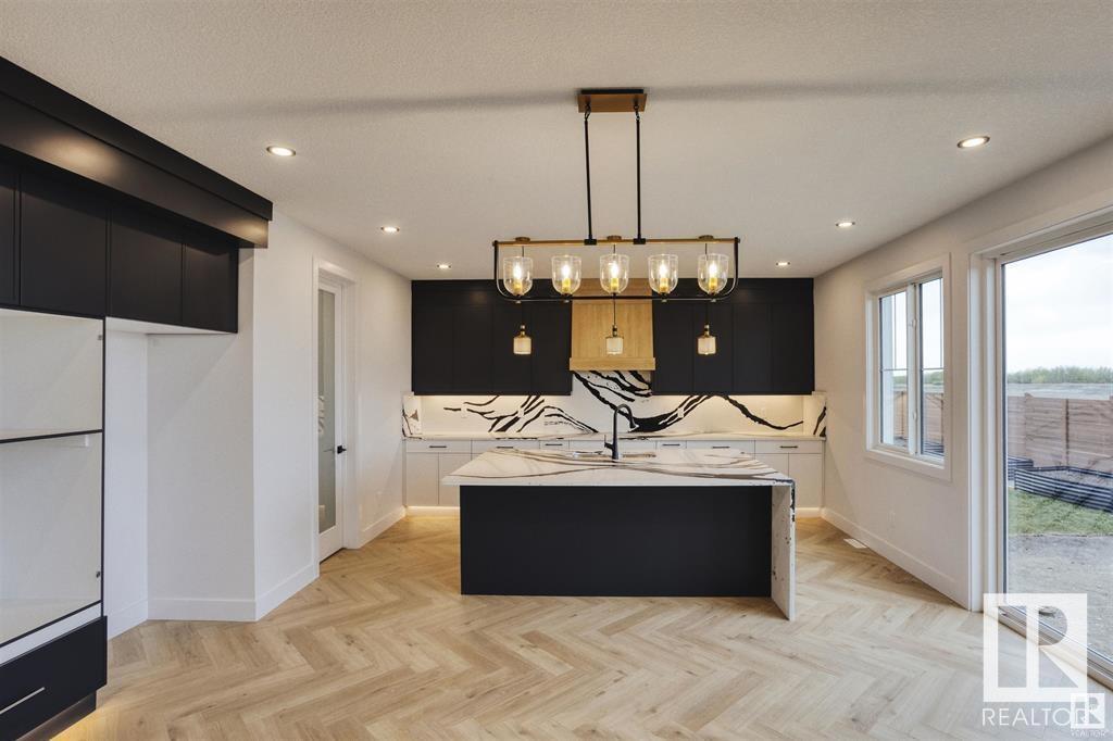 63 Jubilation Dr, St. Albert, Alberta  T8N 7W7 - Photo 10 - E4445197