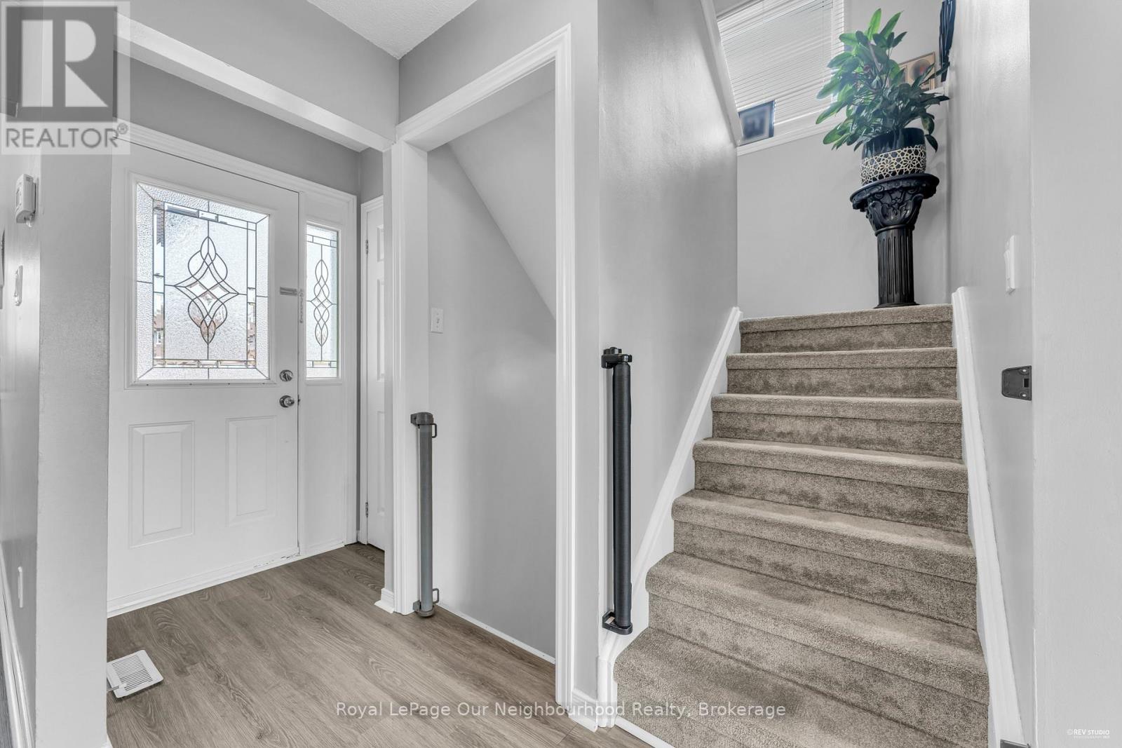 89 Chaucer Crescent, Barrie (Letitia Heights), Ontario  L4N 4T8 - Photo 14 - S12269063