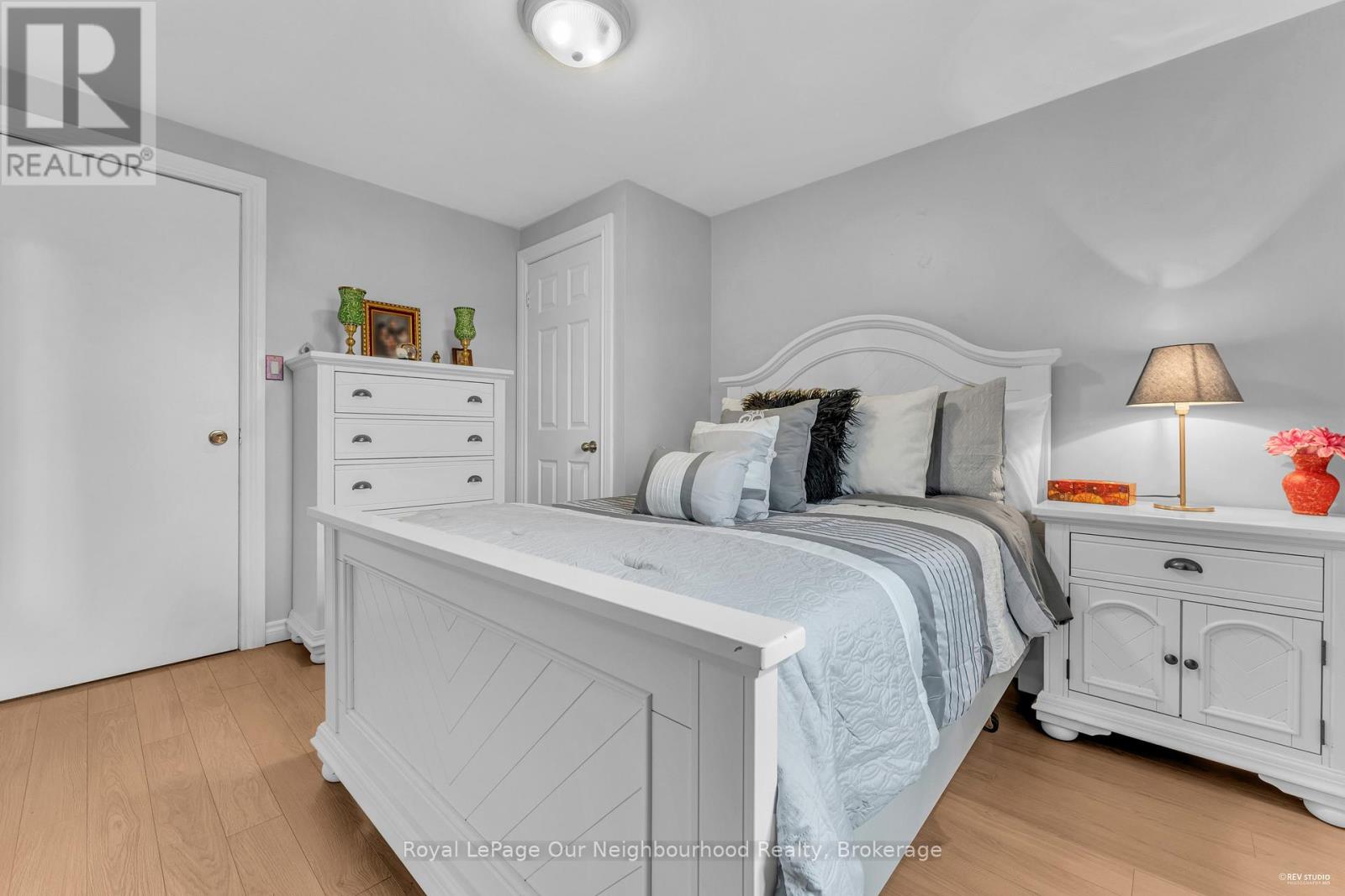 89 Chaucer Crescent, Barrie (Letitia Heights), Ontario  L4N 4T8 - Photo 16 - S12269063