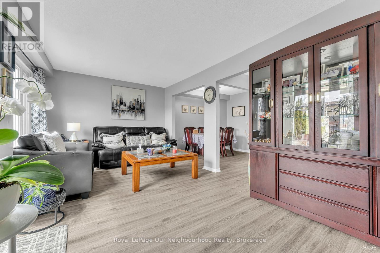 89 Chaucer Crescent, Barrie (Letitia Heights), Ontario  L4N 4T8 - Photo 5 - S12269063