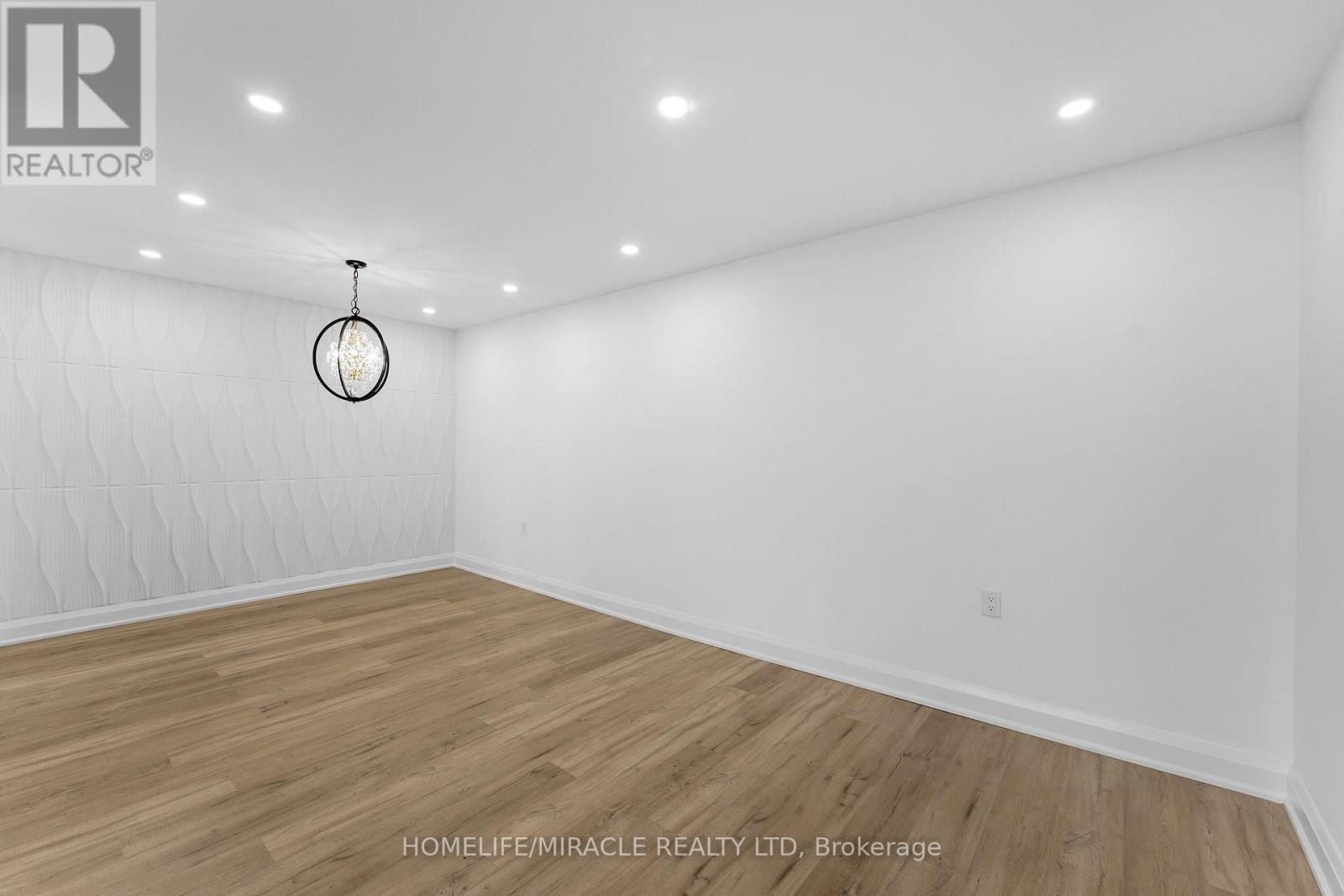 2605 - 18 Knightsbridge Road, Brampton, Ontario  L6T 3X5 - Photo 18 - W12269088