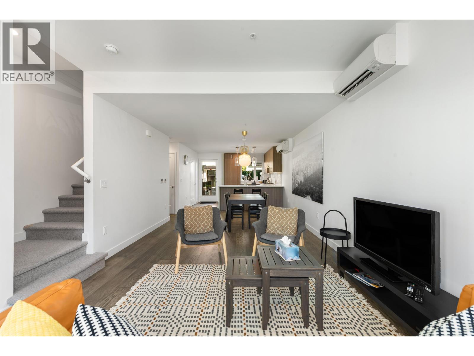 561 W 29th Avenue, Vancouver, British Columbia  V5Z 2H8 - Photo 6 - R3023584
