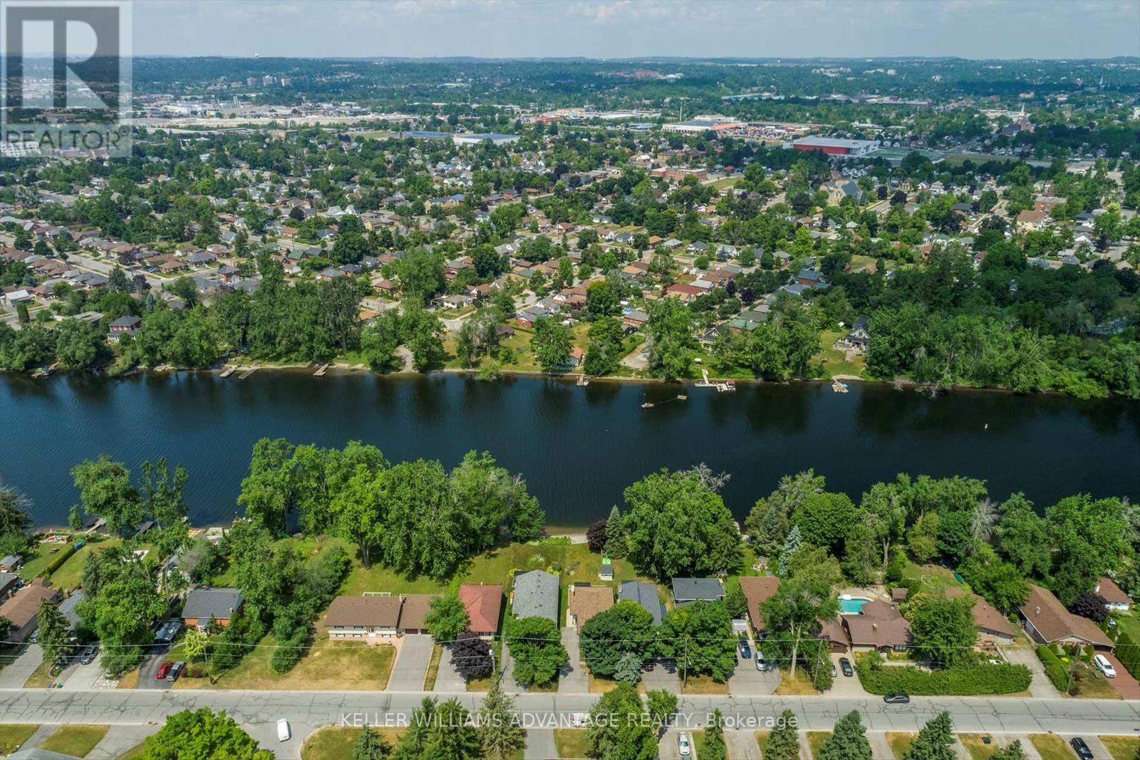 Property at 270 SHERIN AVENUE image 3