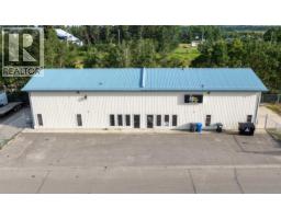 4907 And 4911 50 Avenue, Eckville, Ca
