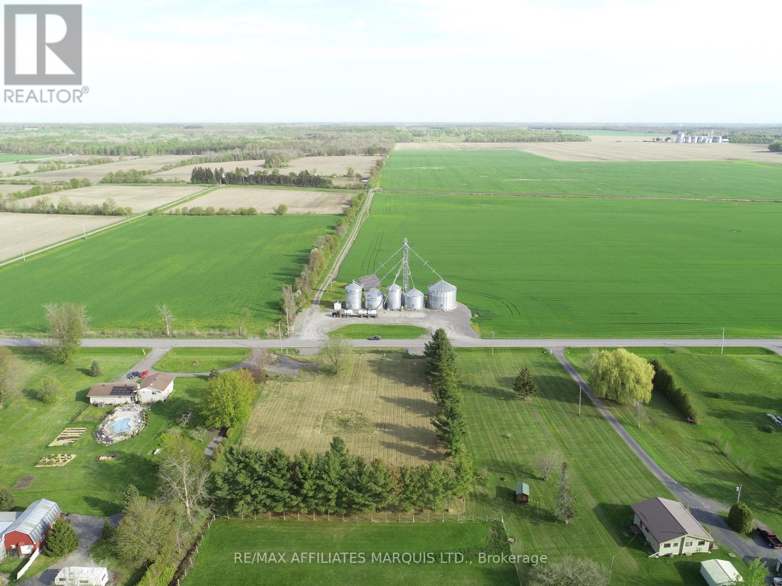 17181 Mcneil Road, North Stormont, Ontario  K0C 1T0 - Photo 7 - X12147301