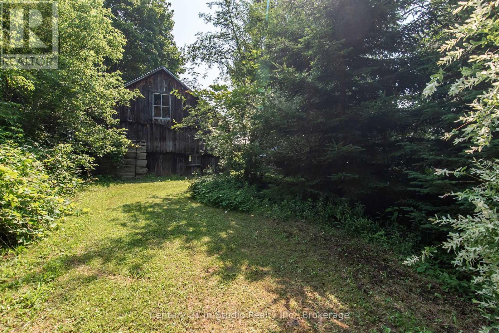 78 Garafraxa Street, Chatsworth, Ontario  N0H 1G0 - Photo 8 - X12257892