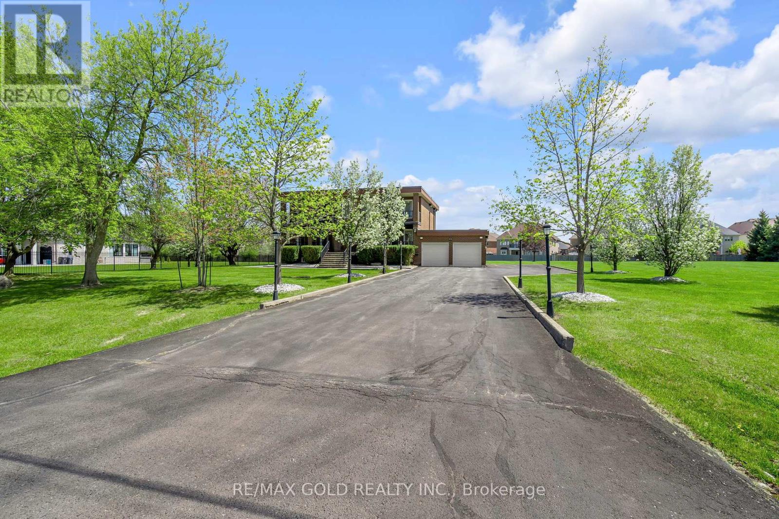 Property at 22 TORTOISE COURT image 3
