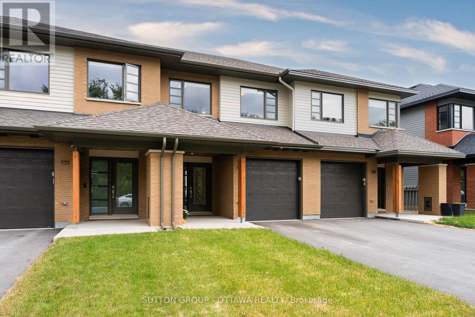 Property at 737 ACAI WAY image 1