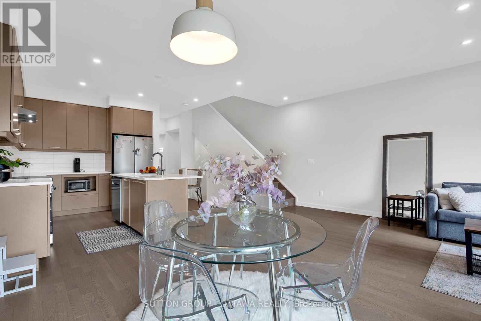 Property at 737 ACAI WAY image 4