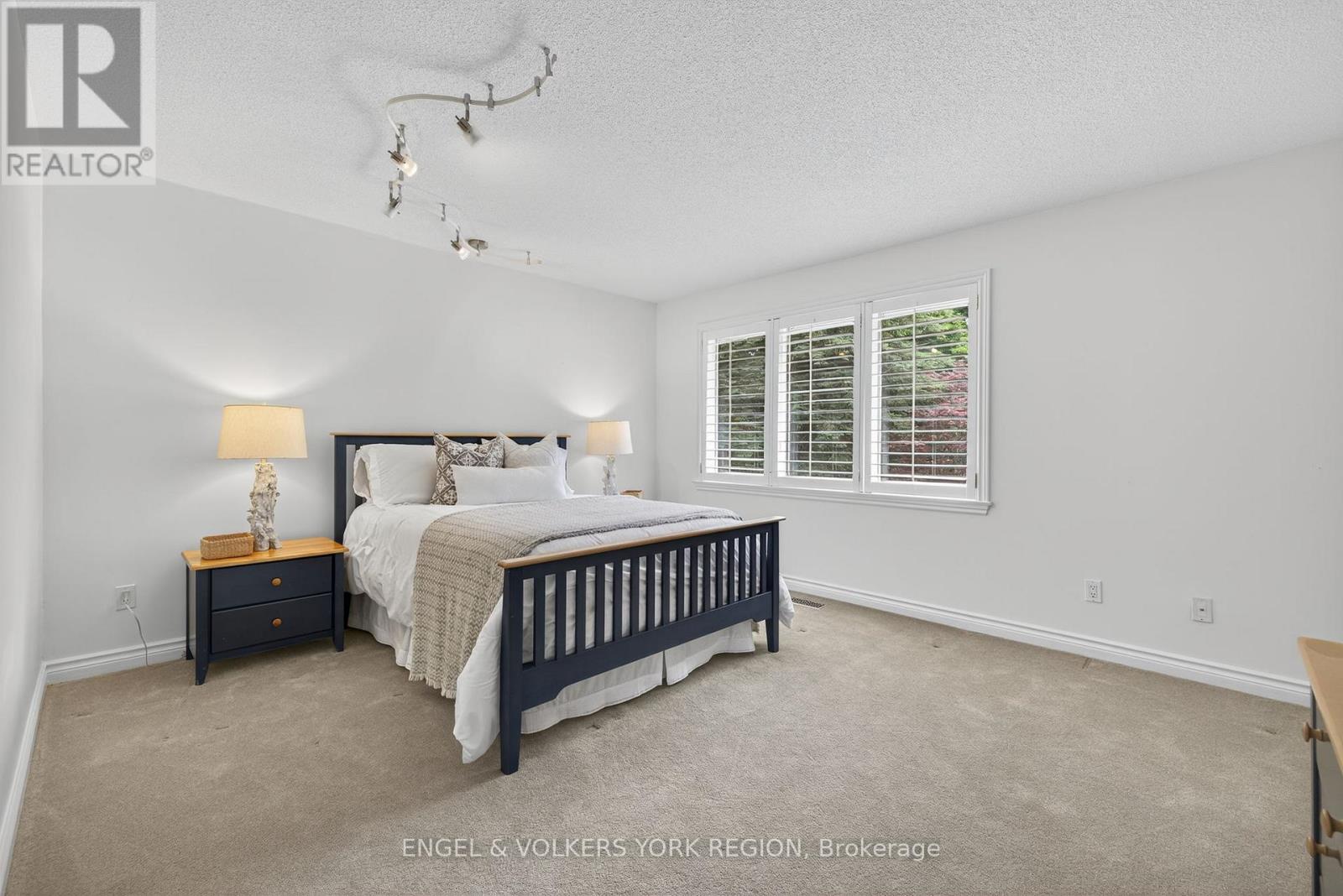104 Mcclure Drive, King, Ontario  L7B 1B9 - Photo 27 - N12268805