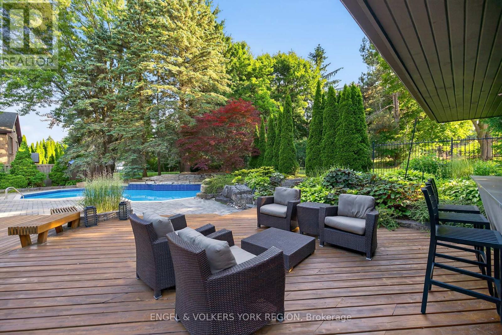 104 Mcclure Drive, King, Ontario  L7B 1B9 - Photo 41 - N12268805