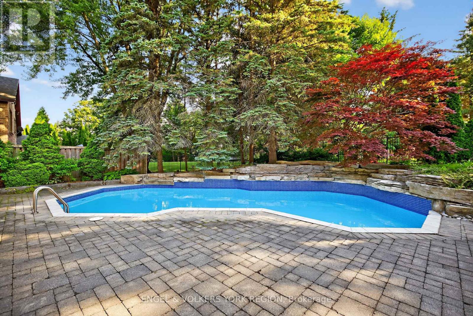 104 Mcclure Drive, King, Ontario  L7B 1B9 - Photo 42 - N12268805