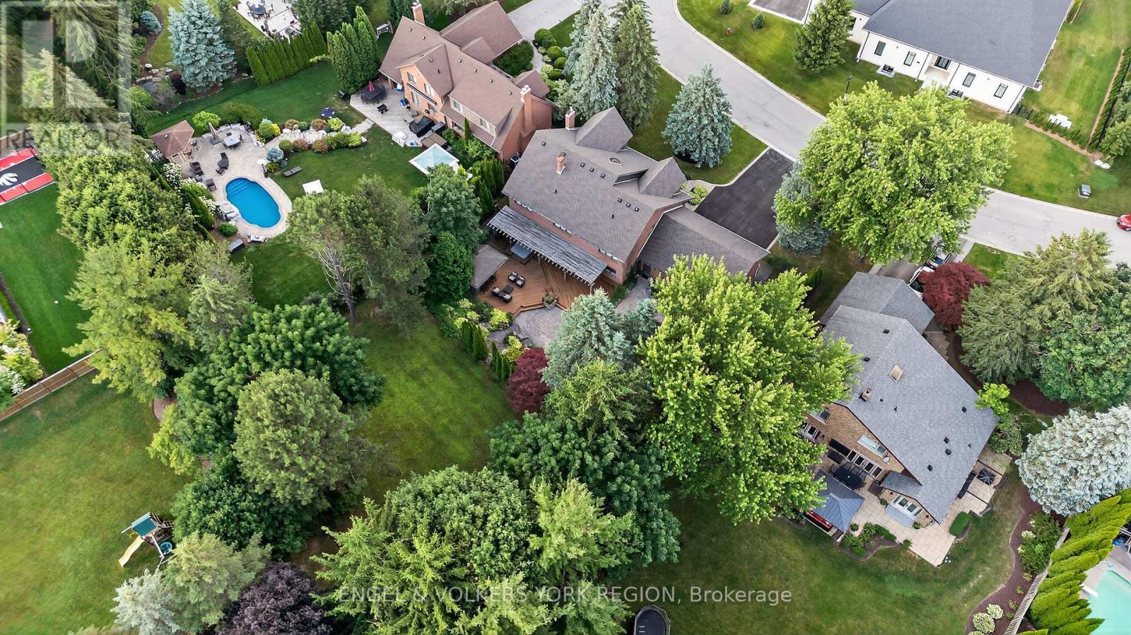 104 Mcclure Drive, King, Ontario  L7B 1B9 - Photo 49 - N12268805