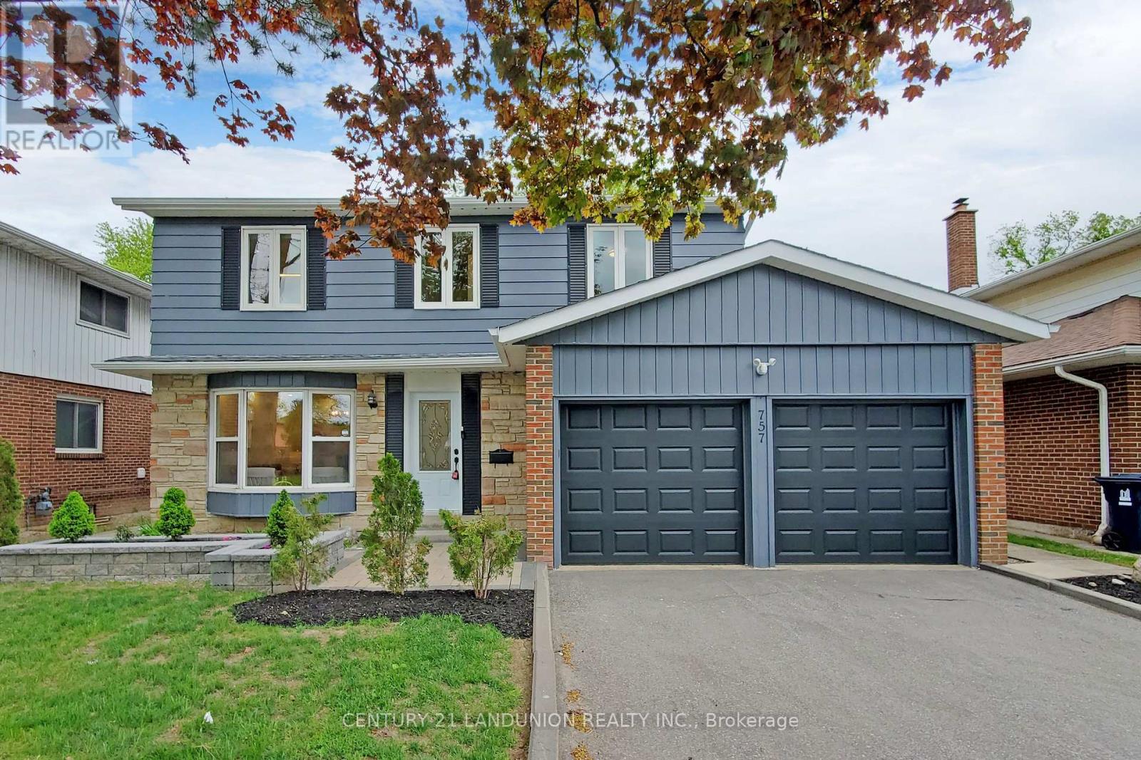 Property at 757 HUNTINGWOOD DRIVE image 2