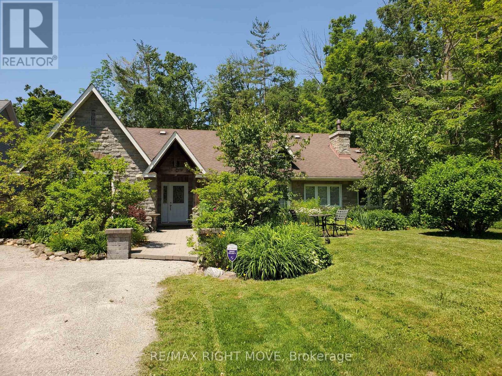 Property at 3528 GLENHAVEN BEACH ROAD image 3