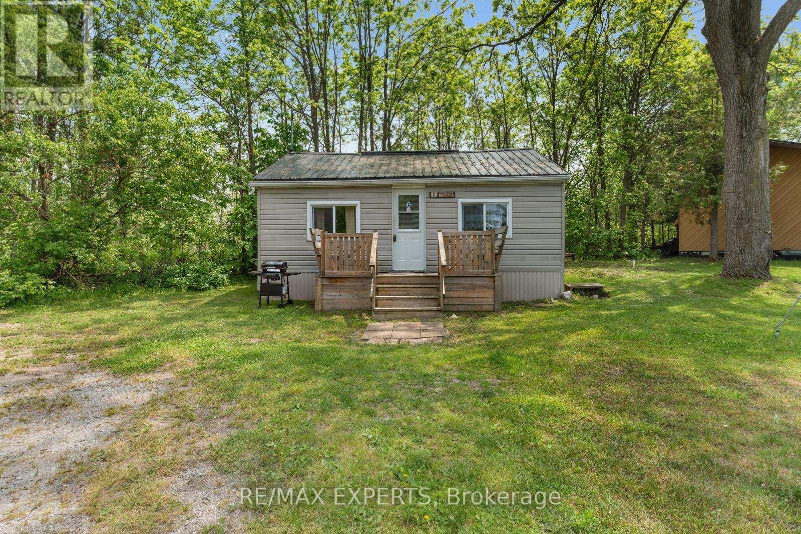 17 - 230-232 Lake Dalrymple Road, Kawartha Lakes, Ontario  L0K 1W0 - Photo 1 - X12269123