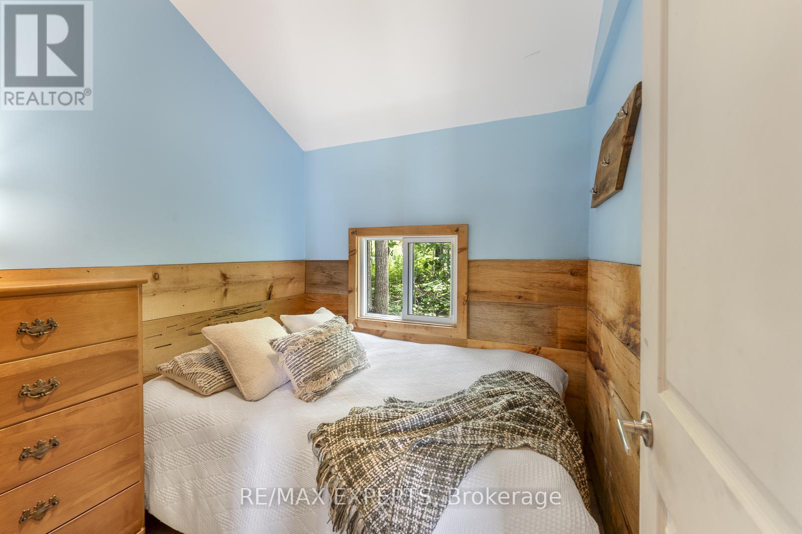 17 - 230-232 Lake Dalrymple Road, Kawartha Lakes, Ontario  L0K 1W0 - Photo 7 - X12269123