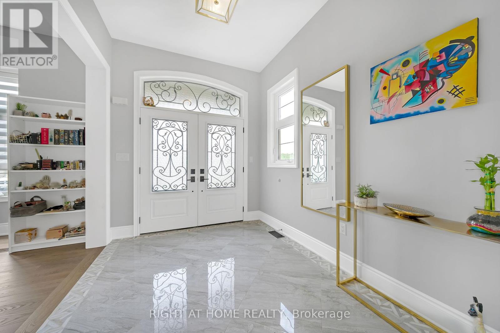 Property at 45 CAIRNS GATE image 2