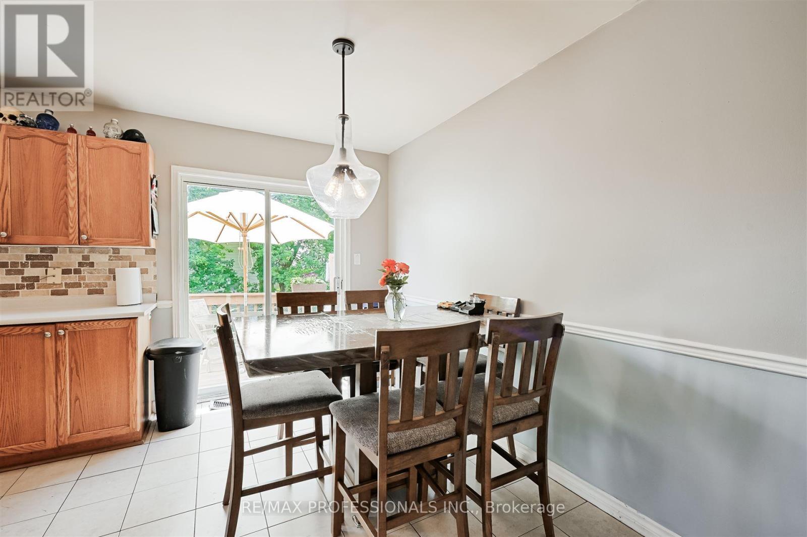 821 10th Innisfil Line, Innisfil, Ontario  L9S 3N4 - Photo 14 - N12269138