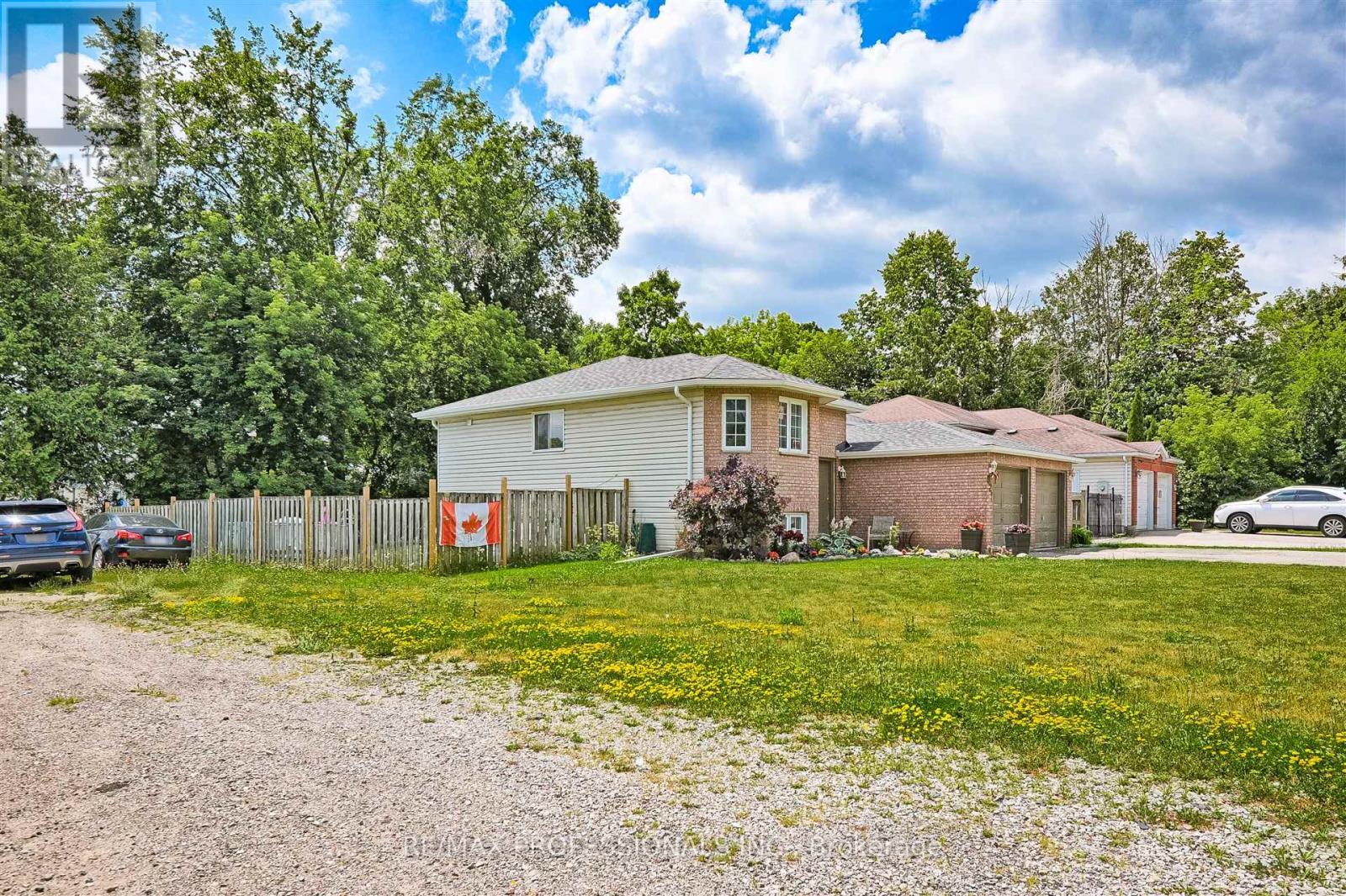 Property at 821 10TH INNISFIL LINE image 4
