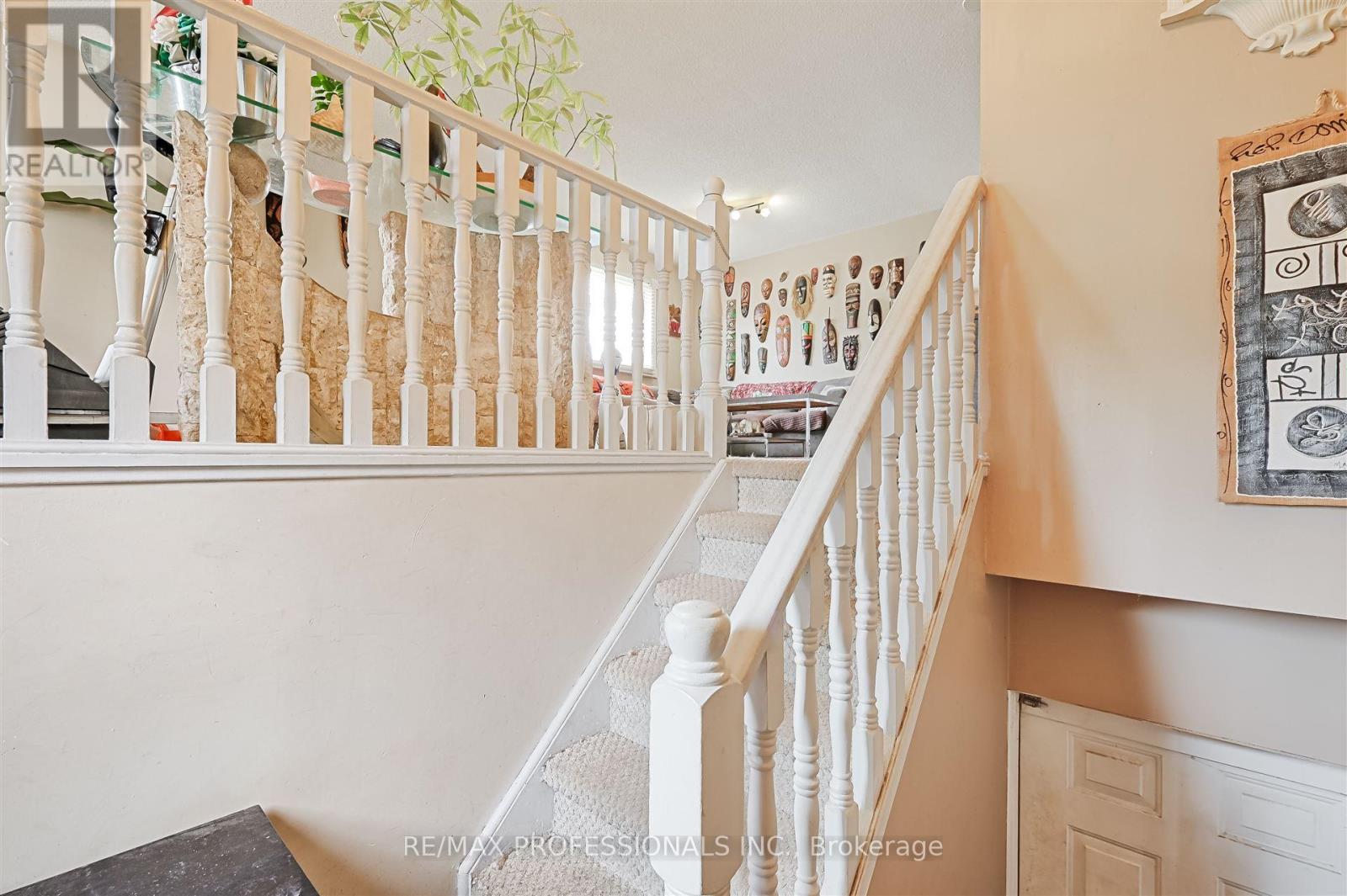 821 10th Innisfil Line, Innisfil, Ontario  L9S 3N4 - Photo 6 - N12269138