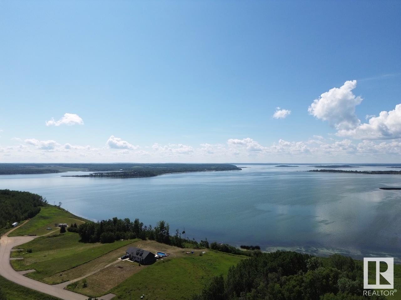5 Islandview Road Lac La Biche Lake, Rural Lac La Biche County, Alberta  T0A 2C1 - Photo 4 - E4446398