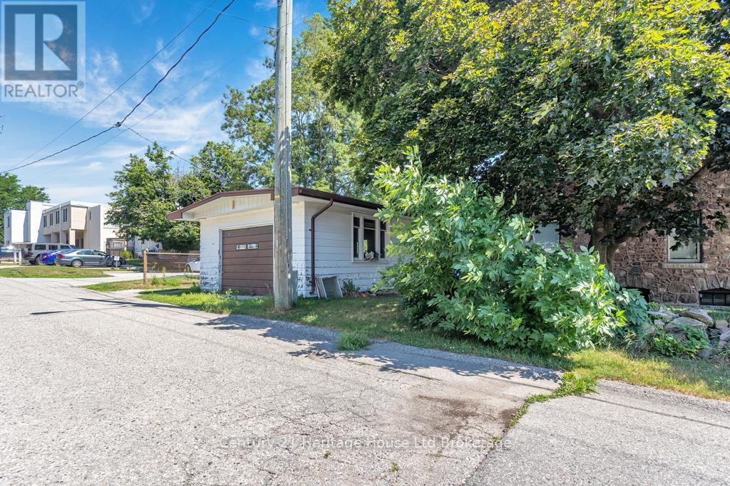 48 Brock Street W, Tillsonburg, Ontario  N4G 2A5 - Photo 25 - X12269188