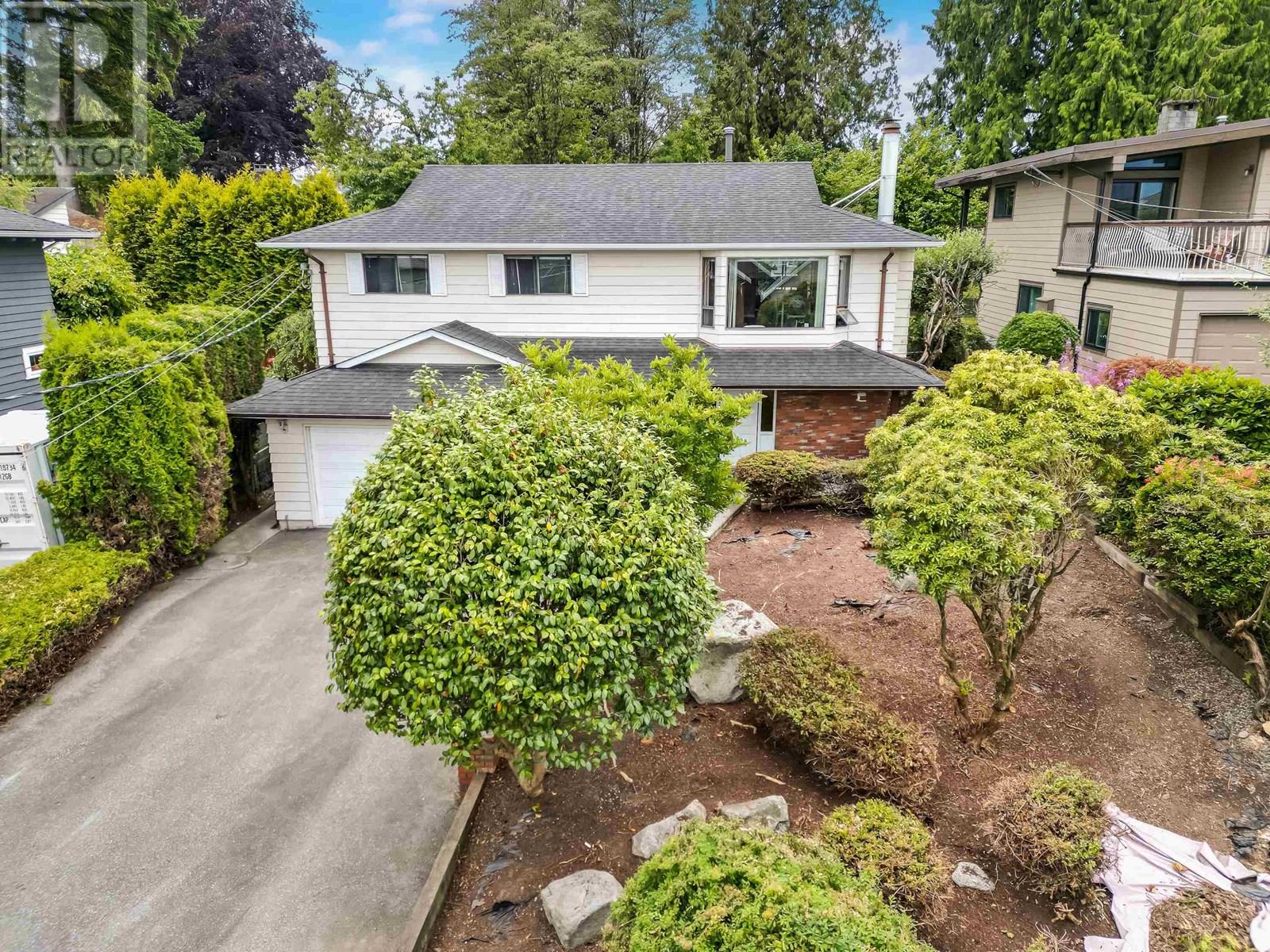 Property at 5540 LAUREL STREET image 1